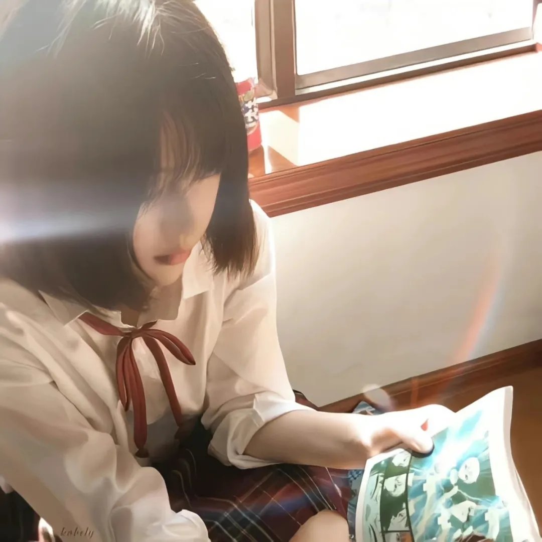 从普拉达到纳达